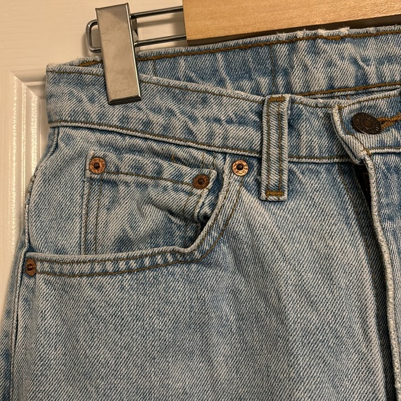 Vintage High Rise Levi Jeans - Picture 4 of 4